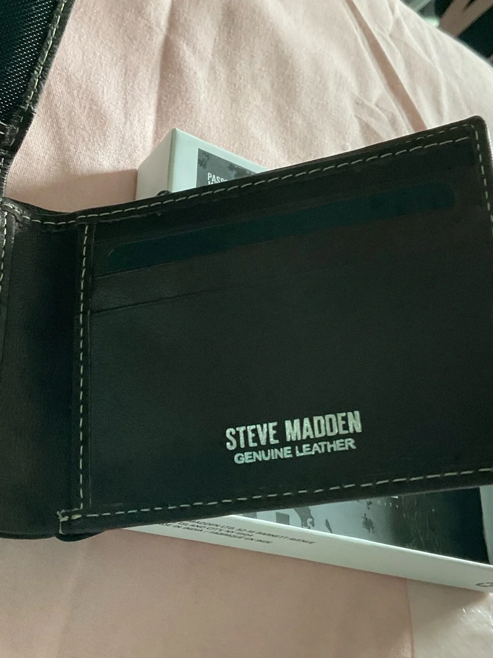 Steve Madden Men’s RFID Genuine Leather Passcase Wallet - Brown